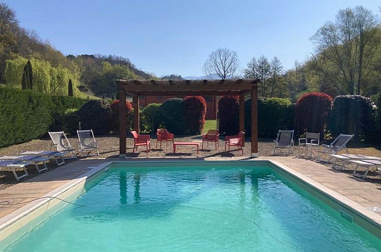 Vakantiehuis Ferienvilla 'Casa Rossa' mit privatem Pool