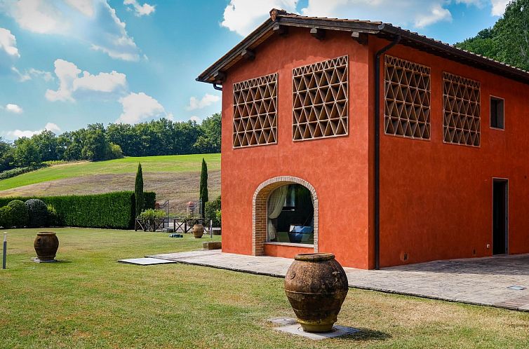 Vakantiehuis Ferienvilla 'Casa Rossa' mit privatem Pool