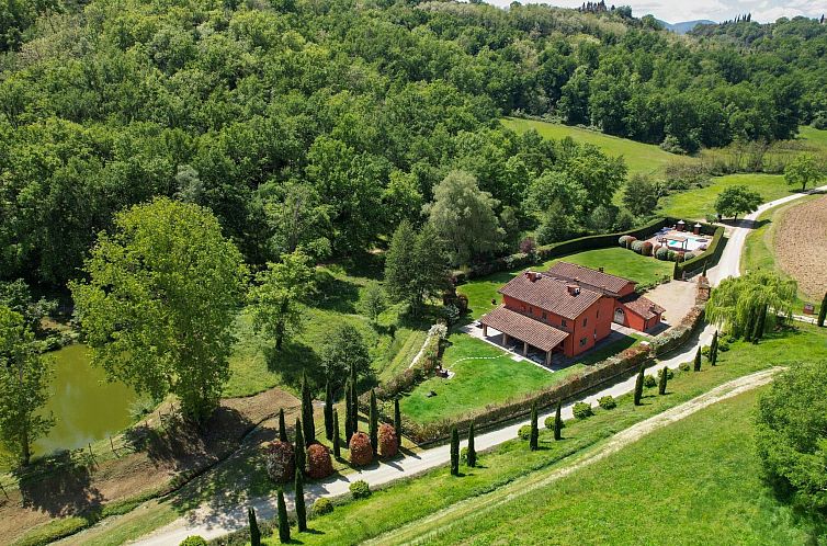 Vakantiehuis Ferienvilla 'Casa Rossa' mit privatem Pool