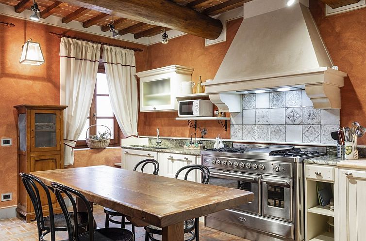 Vakantiehuis Ferienvilla 'Casa Rossa' mit privatem Pool