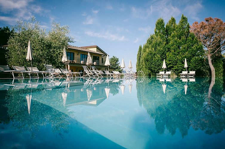 Appartement Unterkunft in der Residenz, Schwimmbad, Tennis, 