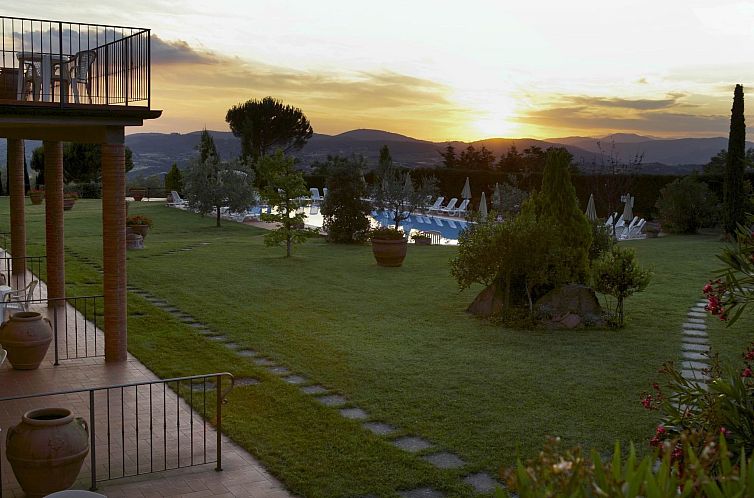 Appartement Unterkunft in der Residenz, Schwimmbad, Tennis, 