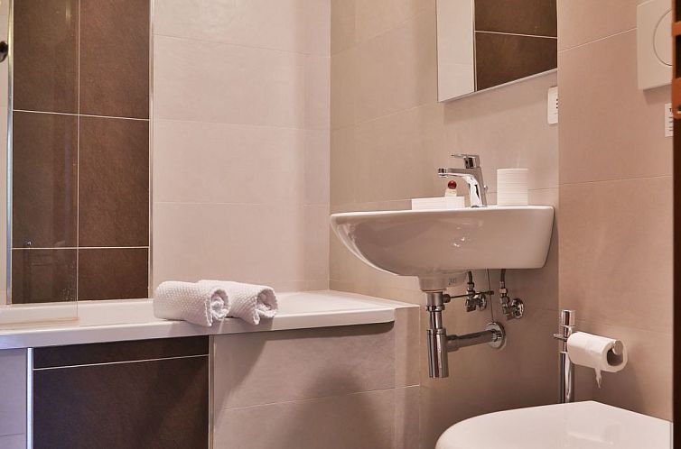 Appartement Schönes Apartment mit 2 Schlafzimmern und 2 Bä