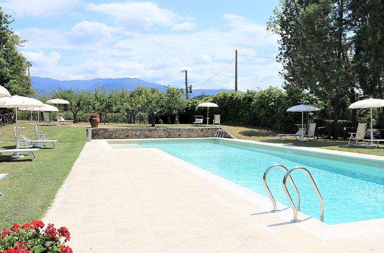 Appartement Schönes Apartment mit 2 Schlafzimmern und 2 Bä