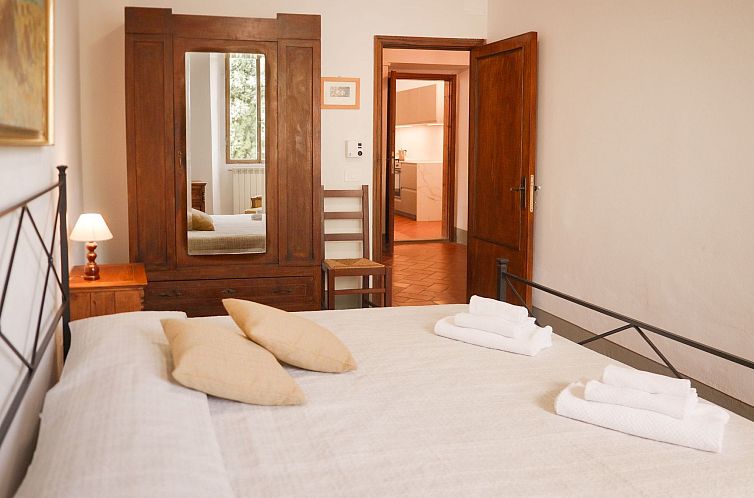 Appartement Geräumige Wohnung mit 3 Schlafzimmern und 3 Bä