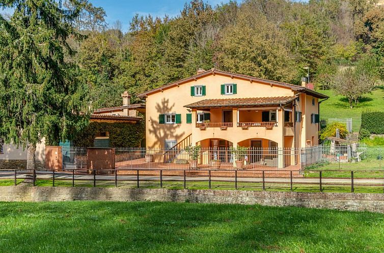 Vakantiehuis Geräumige Ferienvilla Matilda