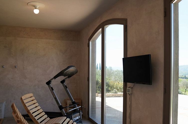 Vakantiehuis Luxuriöse Villa mit privatem Pool in der Nähe