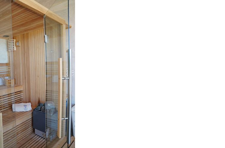 Vakantiehuis Luxuriöse Villa mit privatem Pool in der Nähe