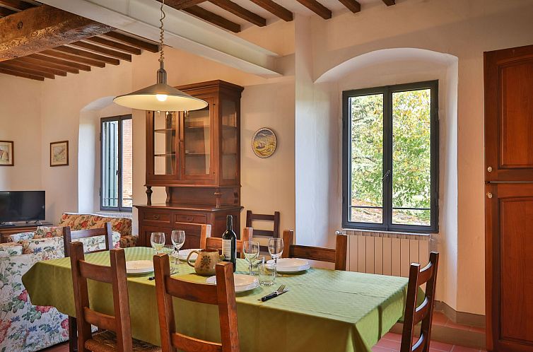 Appartement Große Wohnung mit 3 Schlafzimmern und 3 Bädern