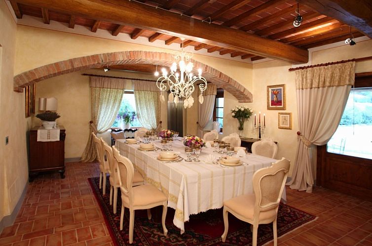 Vakantiehuis Villa mit privatem Pool und Wellnessbereich