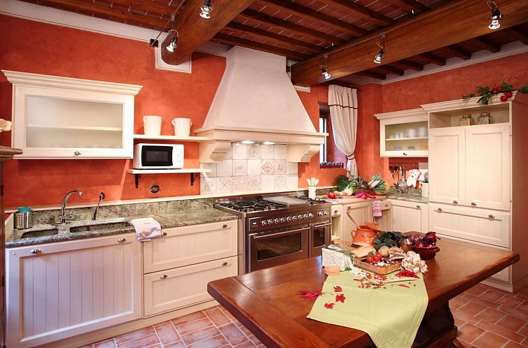 Vakantiehuis Villa mit privatem Pool und Wellnessbereich