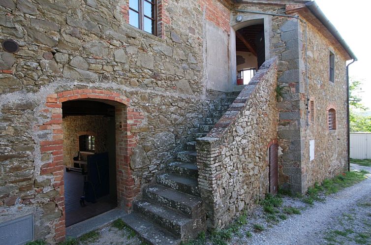 Appartement 'Tommaso' mit Schwimmbad