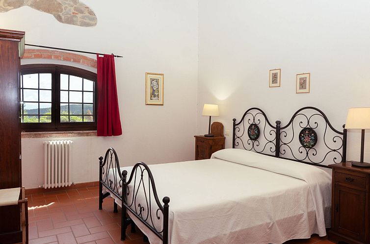 Appartement 'Giovanni' mit Pool