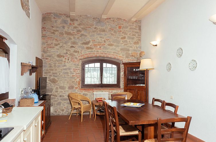 Appartement 'Giovanni' mit Pool