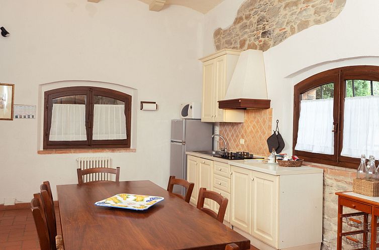 Appartement 'Giovanni' mit Pool