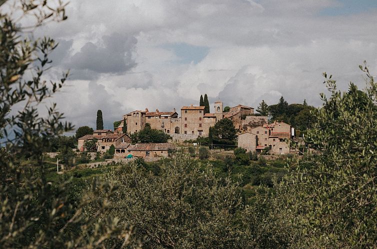 Appartement 'Giovanni' mit Pool