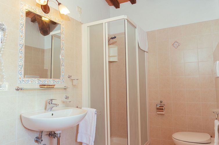 Appartement Edoardo' Ferienwohnung mit Pool