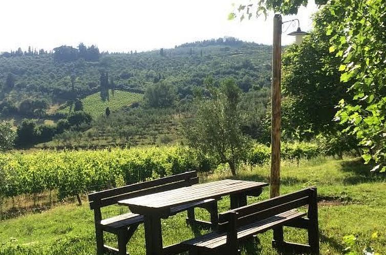 Appartement 'La torre' mit Pool
