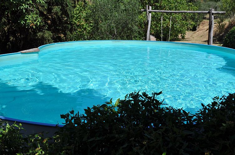 Appartement 'La torre' mit Pool