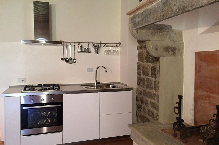 Appartement 'La torre' mit Pool