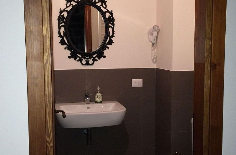 Appartement 'La torre' mit Pool