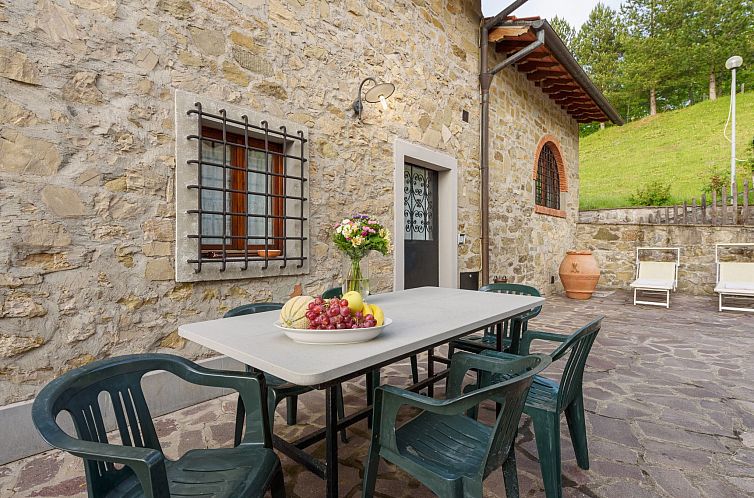 Appartement 'Gianna' mit Terrasse