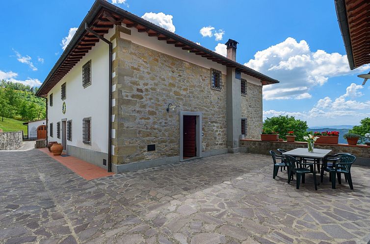 Appartement 'Gianna' mit Terrasse