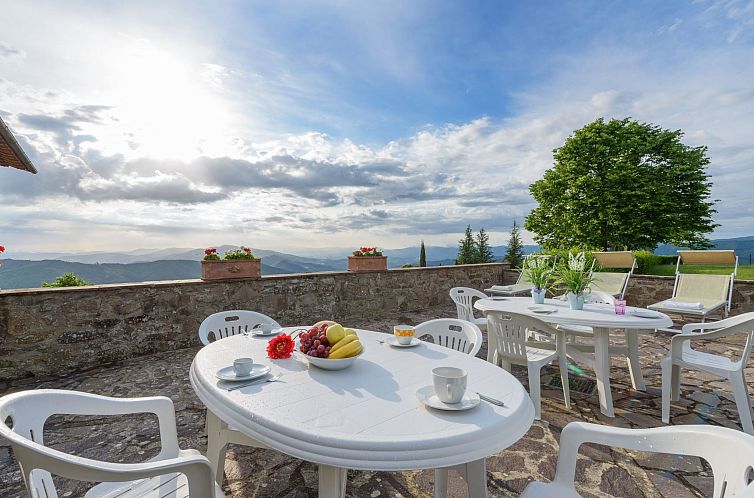 Appartement 'Giulia' mit Terrasse