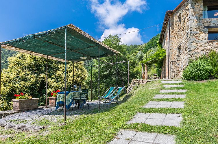 Guest house 09523728 - Apartment Tuscany / Elba - Appartement Podere Cima a Zano / Apt.Fienile PCA107