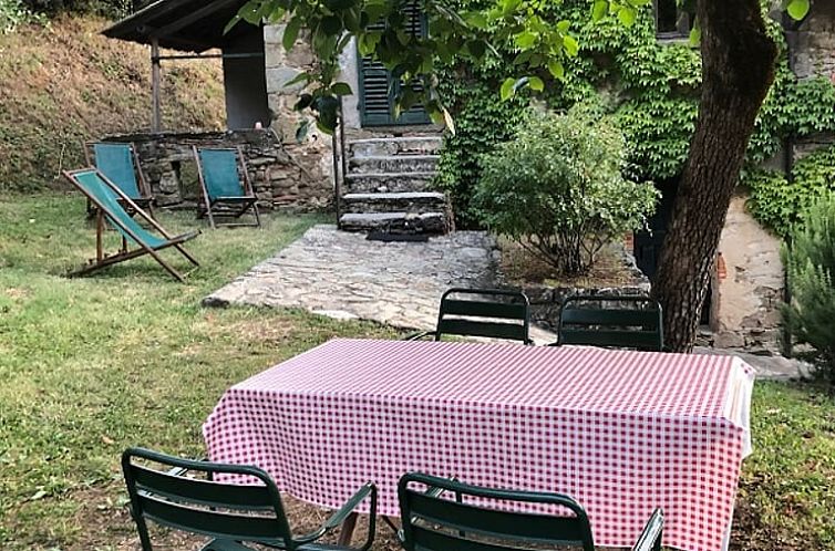 Vakantiehuisje in Pietrabuona