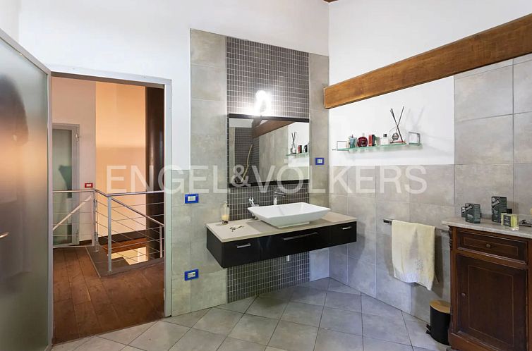 Vrijstaande woning in Poggibonsi