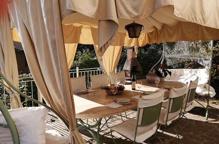 Appartement Villa Il Cipresso bei Holiday World
