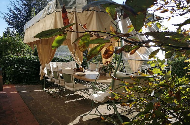 Appartement Villa Il Cipresso bei Holiday World