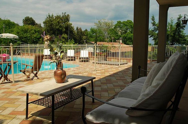 Vakantiehuis Villa 'Castagno' mit Pool