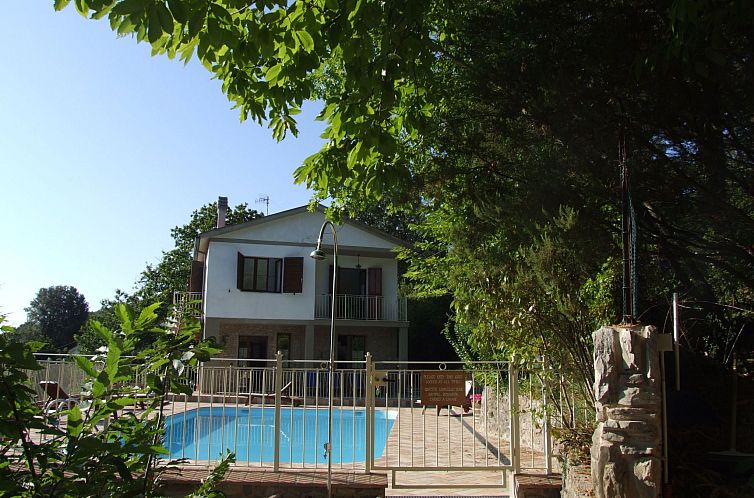Vakantiehuis Villa 'Castagno' mit Pool