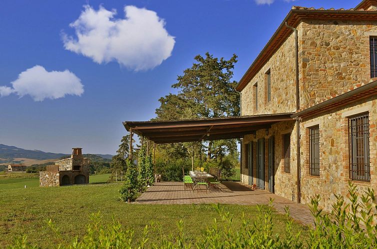 Vakantiehuis Ferienvilla 'Girasole Leccino'