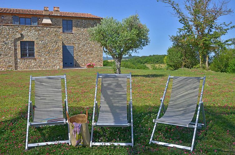 Vakantiehuis Ferienvilla 'Guardistallo casacce'