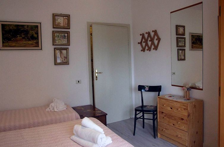 Appartement Rosa Peonia' Wohnung mit Terrasse