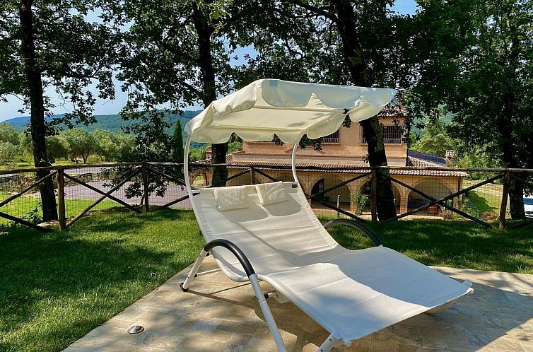 Vakantiehuis Villa mit privatem Pool in der Nähe von Bolghe