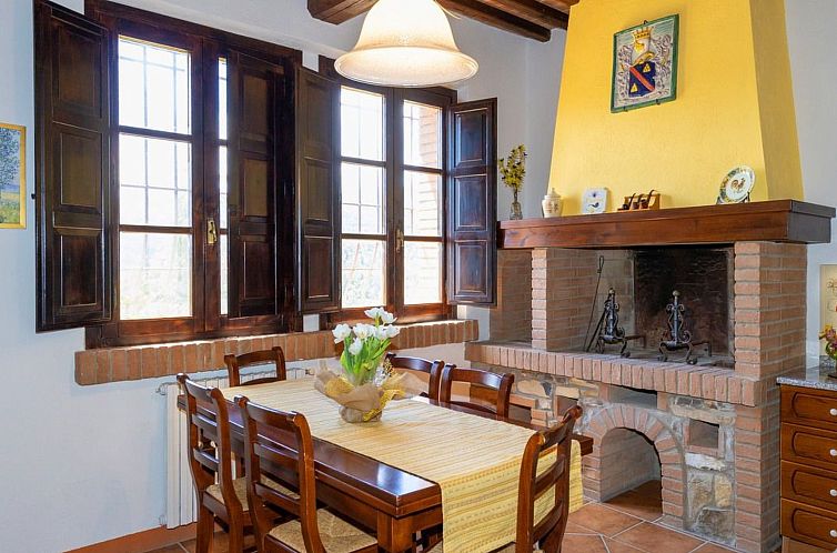 Vakantiehuis Villa mit privatem Pool in der Nähe von Bolghe