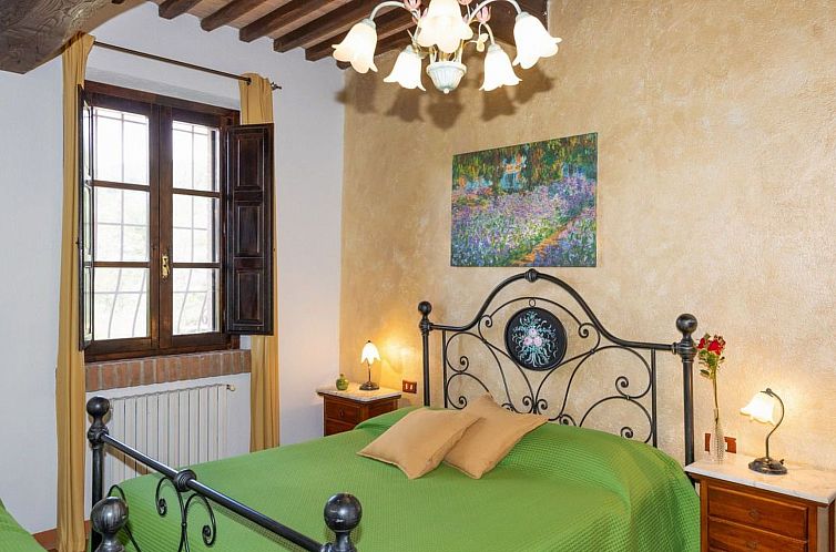 Vakantiehuis Villa mit privatem Pool in der Nähe von Bolghe