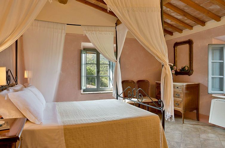 Vakantiehuis Ferienvilla 'Ginestra 20' mit eigenem Pool