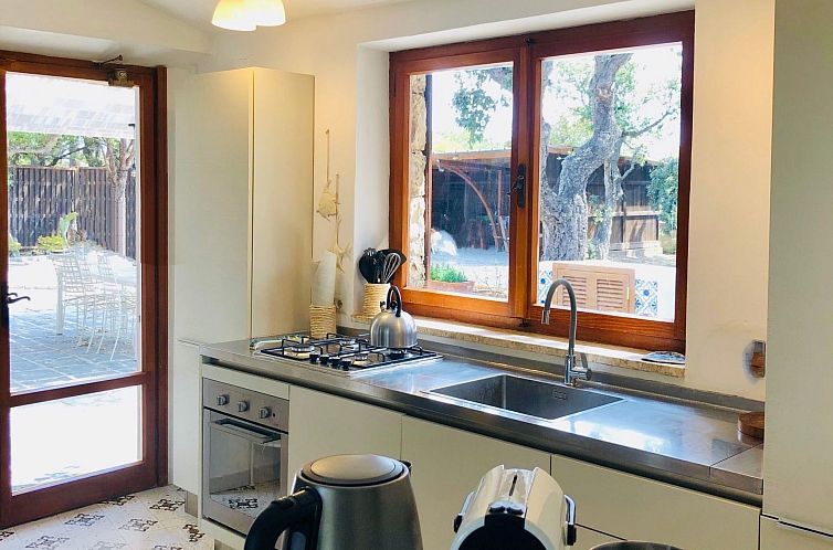 Vakantiehuis "Villa EnriMar" mit privatem Pool
