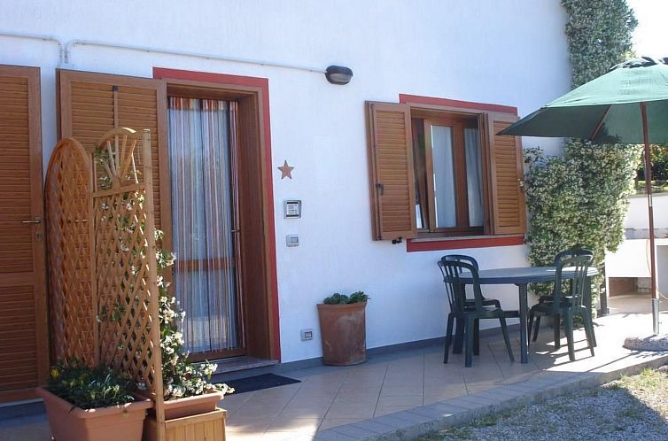 Appartement Appartement in Capoliveri mit Grill, Garten und 