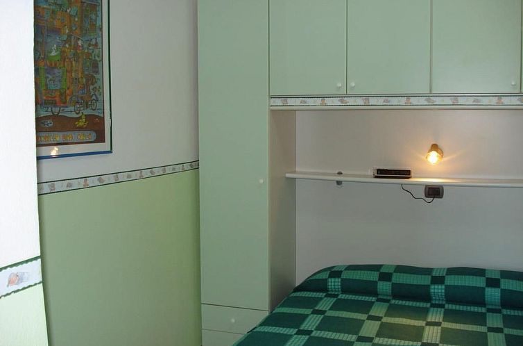 Appartement Appartement in Capoliveri mit Grill, Garten und 