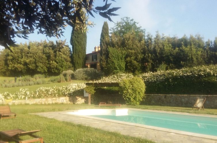 Appartement Haus mit Gartenblick