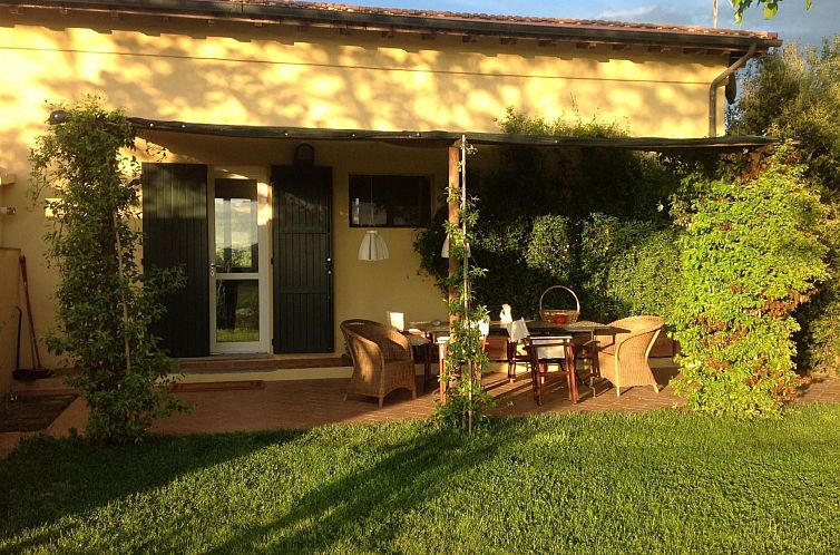 Appartement Haus mit Gartenblick