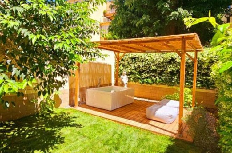 Appartement FlorArt Boutique-Wohnung mit Garten und Spa