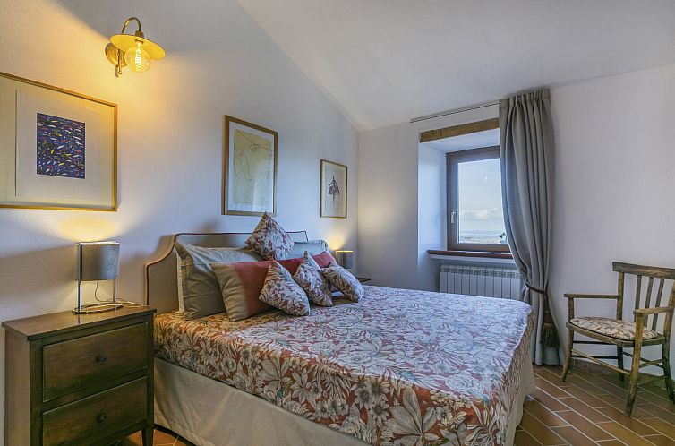 Appartement Trilocale Casa nel Castello