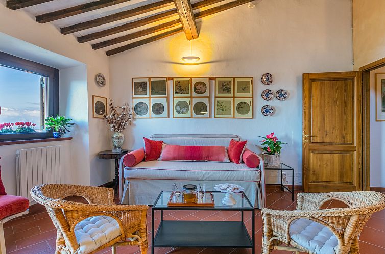 Appartement Trilocale Casa nel Castello